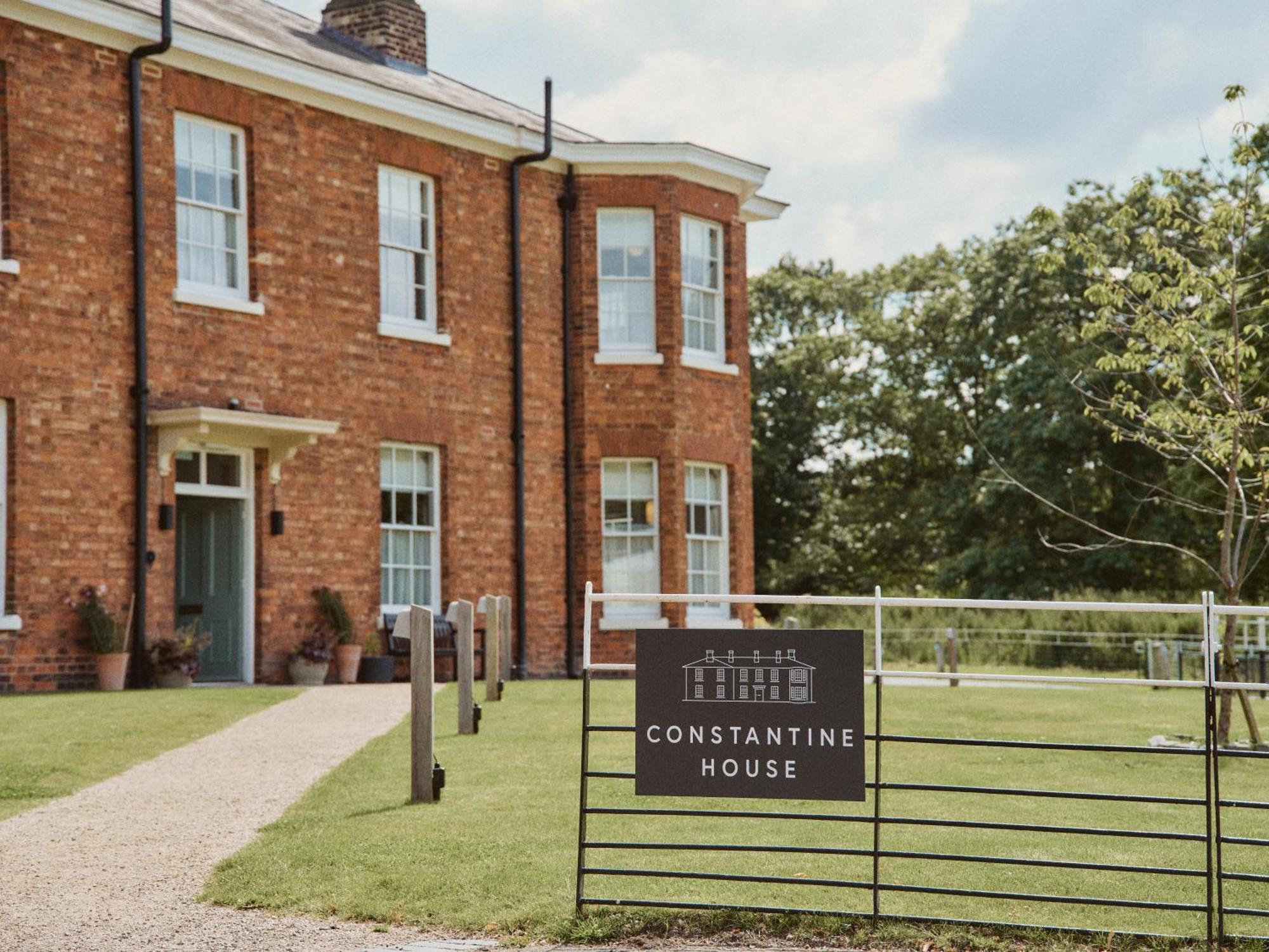 Constantine House Hotel Tamworth Exterior photo